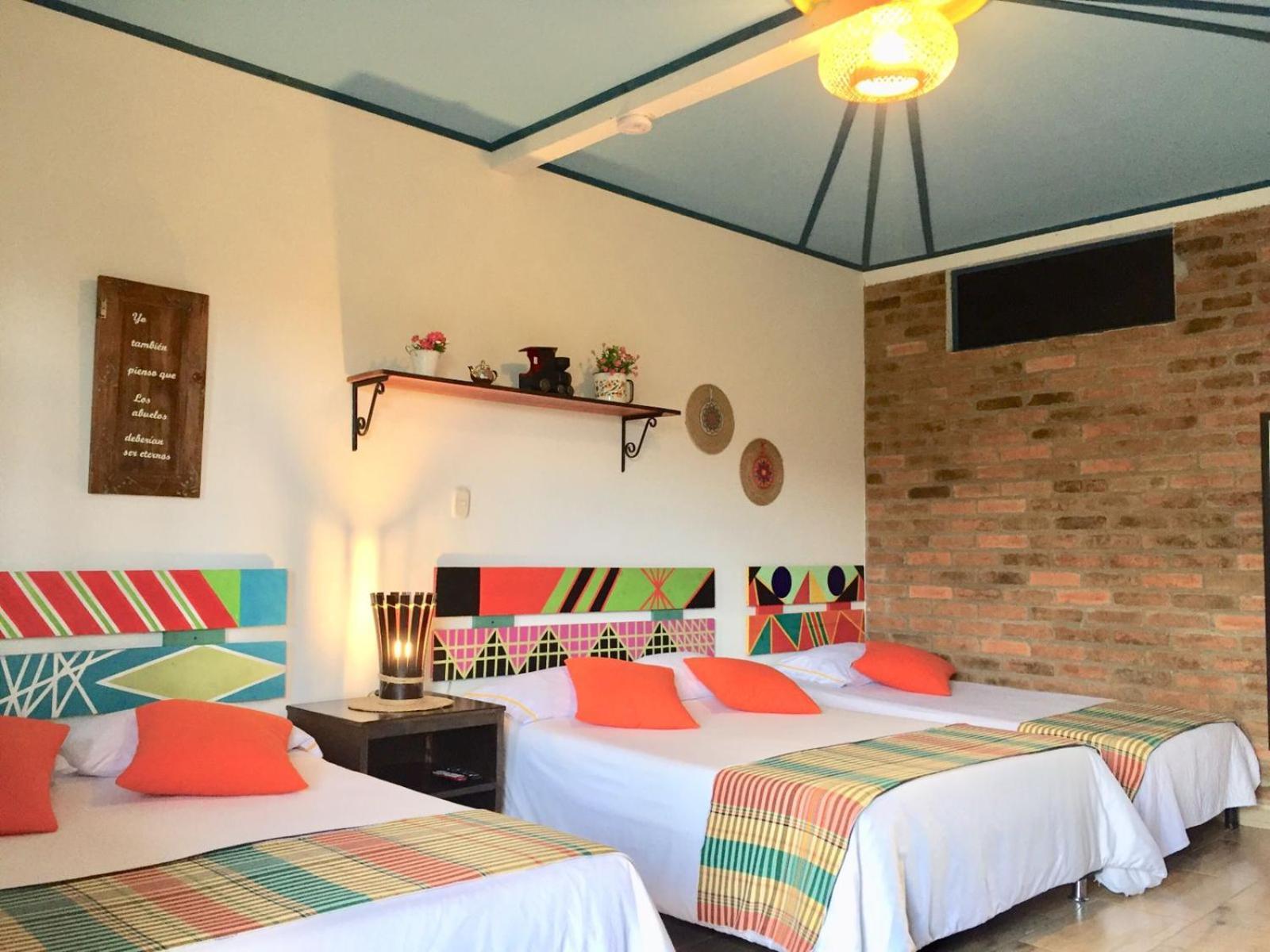 Mamatina Hotel Санта Роса де Кабал Екстериор снимка